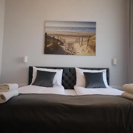 Sea By Oneapartments شقة *