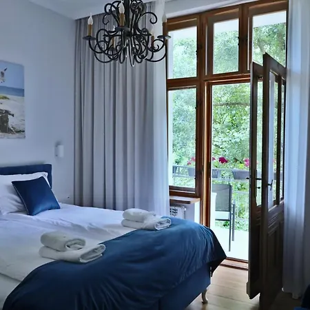Sea By Oneapartments شقة *