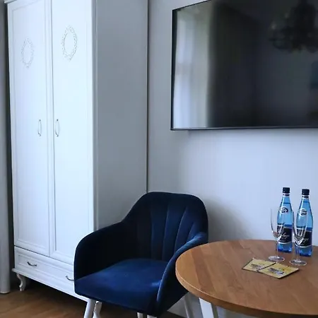 Apartment Sea By Oneapartments *