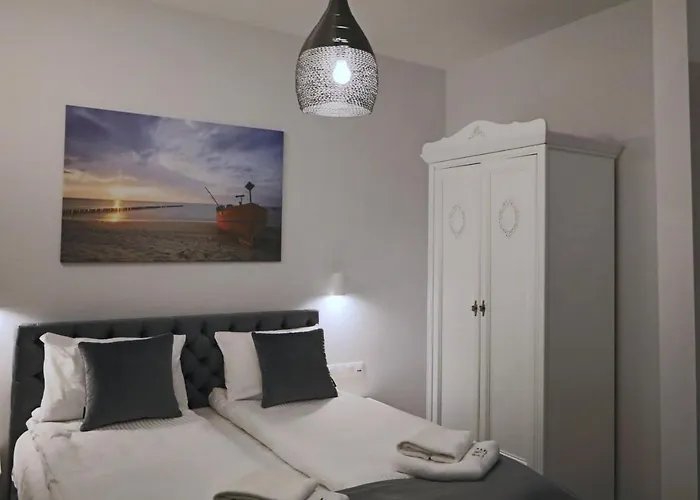 Apartment Sea By Oneapartments *